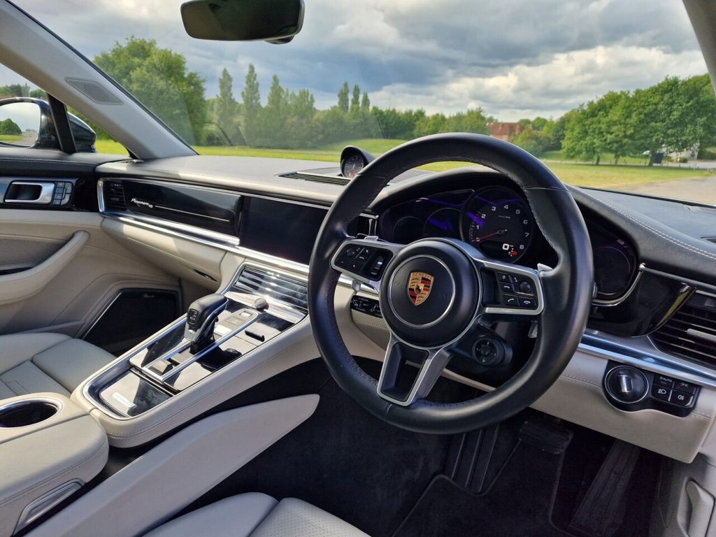 USED 2020 20 PORSCHE PANAMERA 2.9 V6 4 10 Years Edition Sport Turismo 5dr Petrol PDK 4WD Euro 6 (s/s) (330 ps) FINANCE AVAILABLE