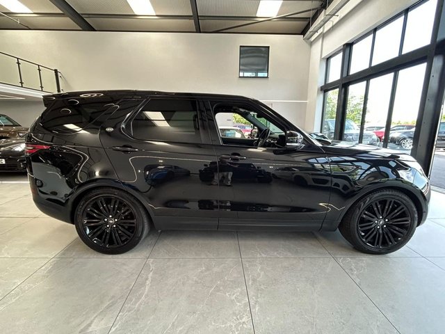 View our LAND ROVER DISCOVERY