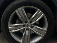 USED 2018 68 VOLKSWAGEN TIGUAN 2.0 TDI SEL SUV 5dr Diesel DSG Euro 6 (s/s) (150 ps) THIS CAR COMES WITH 6 MONTHS WARRANTY , BREAKDOWN COVER & RECOVERY++  GREAT EXAMPLE OF AUTOMATIC SUV + APPLE CAR PLAY/ ANDRIOD AUTO + NAVIGATION SYSTEM + BLUETOOTH + DAB RADIO + USB CONNECTION + PARKING SENSORS + HALF  LEATHER TRIM  + FRONT HEATED SEATS + CRUISE CONTROL + DUAL CLIMATE CONTROL + PRIVACY GLASS + 19 INCH ALLOY WHEELS + PANAROMIC ROOF+ AUTO START STOP + ELECTRIC PARKING BRAKE + ELECTRIC SEAT ADJUSTMENT + TRACTION CONTROL + DAY TIME RUNNING LIGHTS + LUMBAR SUPPORT +