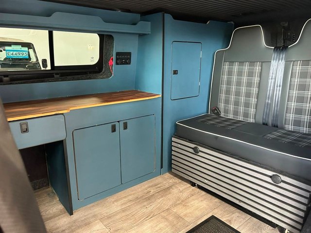 View our FORD TRANSIT CUSTOM