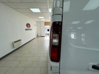 USED 2015 65 VAUXHALL VIVARO 1.6 CDTi 2900 Sportive Panel Van 5dr Diesel Manual L2 H1 Euro 5 (115 ps) 