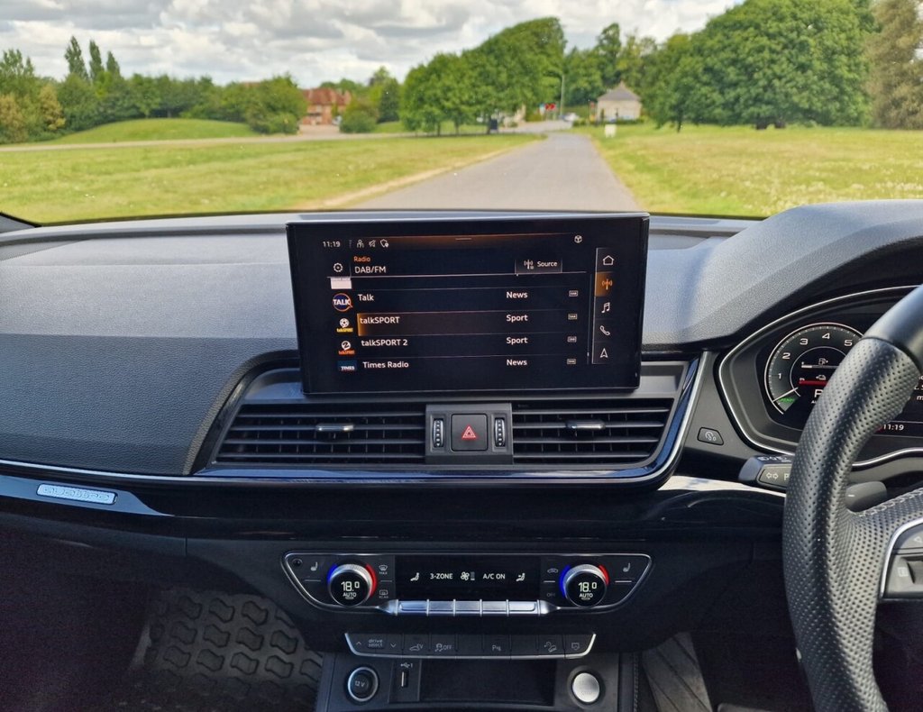 USED 2022 22 AUDI Q5 2.0 TFSIe 50 Edition 1 SUV 5dr Petrol Plug-in Hybrid S Tronic quattro Euro 6 (s/s) 17.9kWh (299 ps) FINANCE AVAILABLE