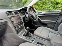 USED 2018 18 VOLKSWAGEN GOLF 1.5 TSI EVO SE Nav Hatchback 5dr Petrol Manual Euro 6 (s/s) (130 ps) Main dealer Service, 1 Owner