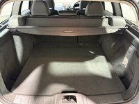 USED 2011 61 VOLVO V50 2.0 D3 SE Lux Edition Estate 5dr Diesel Manual Euro 5 (150 ps) Service History with 12 Stamps