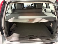 USED 2011 61 VOLVO V50 2.0 D3 SE Lux Edition Estate 5dr Diesel Manual Euro 5 (150 ps) Service History with 12 Stamps
