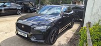 USED 2020 20 JAGUAR F-PACE 2.0 P250i Chequered Flag SUV 5dr Petrol Auto AWD Euro 6 (s/s) (250 ps) SLIDING PANORAMIC ROOF,GLOSS BLACK ALLOYS,CARPLAY