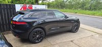 USED 2020 20 JAGUAR F-PACE 2.0 P250i Chequered Flag SUV 5dr Petrol Auto AWD Euro 6 (s/s) (250 ps) SLIDING PANORAMIC ROOF,GLOSS BLACK ALLOYS,CARPLAY