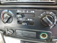 USED 2014 63 LAND ROVER DEFENDER 2.2 TDCi 13.5M CPL MEWP 4WD MWB Euro 5 (122 ps) F/S/H -2500kg PTO Winch