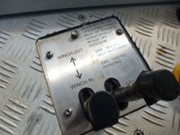 USED 2014 63 LAND ROVER DEFENDER 2.2 TDCi 13.5M CPL MEWP 4WD MWB Euro 5 (122 ps) F/S/H -2500kg PTO Winch