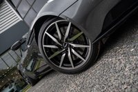 USED 2017 67 ASTON MARTIN DB11 5.2 V12 Coupe 2dr Petrol Auto Euro 6 (s/s) (608 ps) Fantastic History & Condition