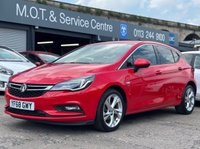 USED 2018 68 VAUXHALL ASTRA 1.4i Turbo SRi Hatchback 5dr Petrol Manual Euro 6 (150 ps) SAT NAV + CARPLAY + SENSORS + HEATED SEATS/WHEEL + CRUISE + FSH