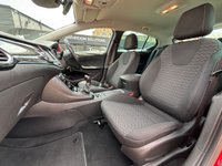USED 2018 68 VAUXHALL ASTRA 1.4i Turbo SRi Hatchback 5dr Petrol Manual Euro 6 (150 ps) SAT NAV + CARPLAY + SENSORS + HEATED SEATS/WHEEL + CRUISE + FSH