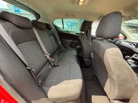 USED 2018 68 VAUXHALL ASTRA 1.4i Turbo SRi Hatchback 5dr Petrol Manual Euro 6 (150 ps) SAT NAV + CARPLAY + SENSORS + HEATED SEATS/WHEEL + CRUISE + FSH