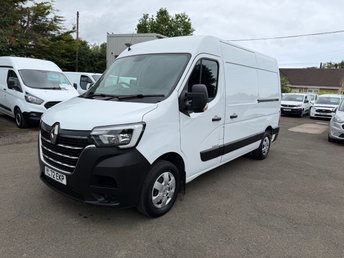 2023 RENAULT MASTER