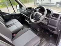 USED 2023 72 RENAULT MASTER 2.3 dCi 35 Business+ Panel Van 4dr Diesel Manual FWD MWB Medium Roof Euro 6 (135 ps) 1 OWNER ONLY 34K MILES AIR CON COMES WITH 1 YEARS MOT AND SERVICE