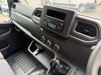 USED 2023 72 RENAULT MASTER 2.3 dCi 35 Business+ Panel Van 4dr Diesel Manual FWD MWB Medium Roof Euro 6 (135 ps) 1 OWNER ONLY 34K MILES AIR CON COMES WITH 1 YEARS MOT AND SERVICE