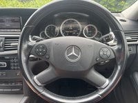 USED 2013 13 MERCEDES-BENZ E-CLASS 2.1 E220 CDI BlueEfficiency SE Saloon 4dr Diesel G-Tronic+ Euro 5 (s/s) (170 ps) PARKING SENSORS / HEATED SEATS