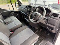 USED 2023 23 RENAULT MASTER 2.3 dCi 35 Business+ Panel Van 4dr Diesel Manual FWD LWB Medium Roof Euro 6 (135 ps) 1 OWNER ONLY 22K MILES AIR CON COMES WITH 1 YEARS MOT AND SERVICE