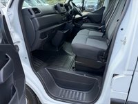 USED 2023 23 RENAULT MASTER 2.3 dCi 35 Business+ Panel Van 4dr Diesel Manual FWD LWB Medium Roof Euro 6 (135 ps) 1 OWNER ONLY 22K MILES AIR CON COMES WITH 1 YEARS MOT AND SERVICE
