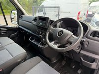 USED 2023 23 RENAULT MASTER 2.3 dCi 35 Business+ Panel Van 4dr Diesel Manual FWD LWB Medium Roof Euro 6 (135 ps) 1 OWNER ONLY 22K MILES AIR CON COMES WITH 1 YEARS MOT AND SERVICE