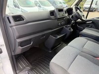 USED 2023 23 RENAULT MASTER 2.3 dCi 35 Business+ Panel Van 4dr Diesel Manual FWD LWB Medium Roof Euro 6 (135 ps) 1 OWNER ONLY 22K MILES AIR CON COMES WITH 1 YEARS MOT AND SERVICE