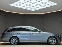 USED 2021 70 MERCEDES-BENZ E-CLASS 2.0 E300de 13.5kWh AMG Line (Premium) Estate 5dr Diesel Plug-in Hybrid G-Tronic+ Euro 6 (s/s) (306 ps) REAR CAMERA, HEATED SEATS, NAV