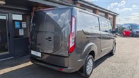 USED 2022 71 FORD TRANSIT CUSTOM 2.0 320 EcoBlue Limited Crew Van Double Cab 5dr Diesel Manual L2 H1 Euro 6 (s/s) (6 Seat) (130 ps) *** AIR CON - BLUETOOTH - CRUISE CONTROL - FRONT AND REAR SENSORS ***