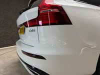 USED 2019 69 VOLVO V60 2.0 D4 R-Design Plus Estate 5dr Diesel Auto Euro 6 (s/s) (190 ps) REAR CAMERA, HEATED SEATS, SAT NAV