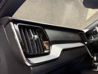 USED 2019 69 VOLVO V60 2.0 D4 R-Design Plus Estate 5dr Diesel Auto Euro 6 (s/s) (190 ps) REAR CAMERA, HEATED SEATS, SAT NAV