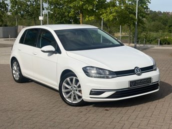 View our VOLKSWAGEN GOLF
