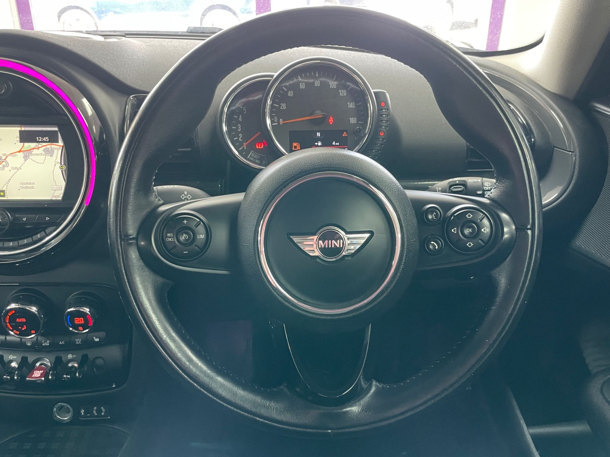 USED 2017 17 MINI CLUBMAN 1.5 One D Estate 6dr Diesel Manual Euro 6 (s/s) (116 ps) 