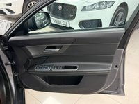 USED 2016 65 JAGUAR XF 3.0d V6 S Saloon 4dr Diesel Auto Euro 6 (s/s) (300 ps) LOVELY HISTORY 3L V6 S 300 BHP + 360 CAM & SUEDECLOTH & CORRIS GREY!