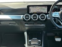 USED 2021 21 MERCEDES-BENZ GLB 2.0 GLB220d AMG Line (Premium) SUV 5dr Diesel 8G-DCT 4MATIC Euro 6 (s/s) (190 ps) Full MERCEDES Service History  |  Only 2 Owners From Brand New  |  Set of 2 Keys