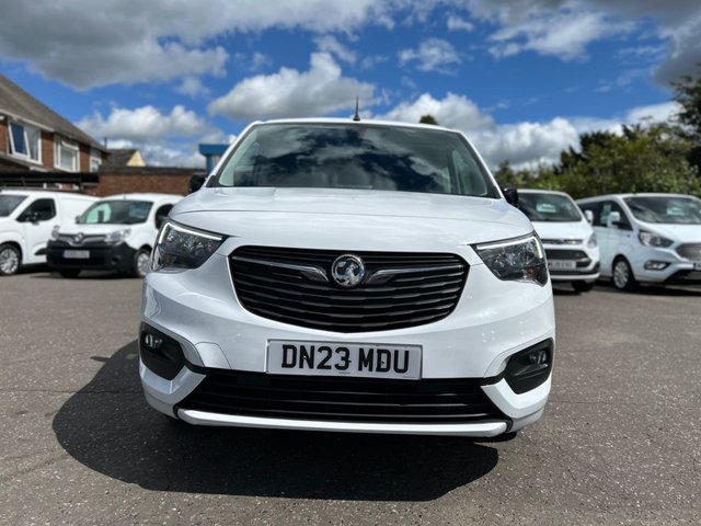 View our VAUXHALL COMBO