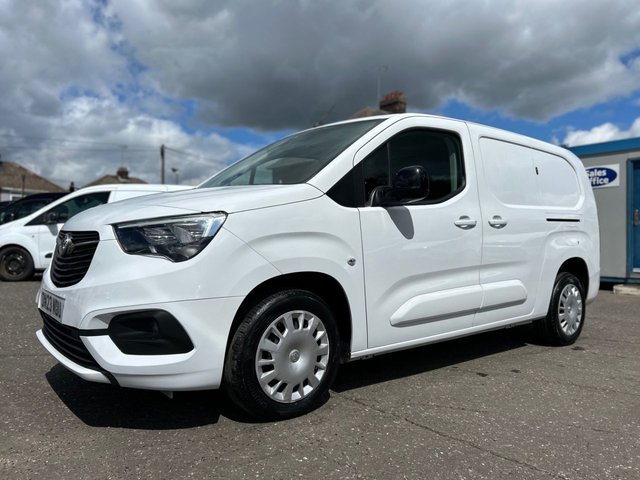 View our VAUXHALL COMBO
