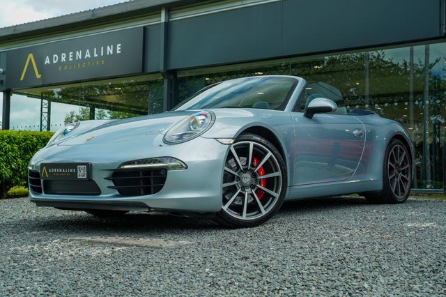 2013 PORSCHE 911