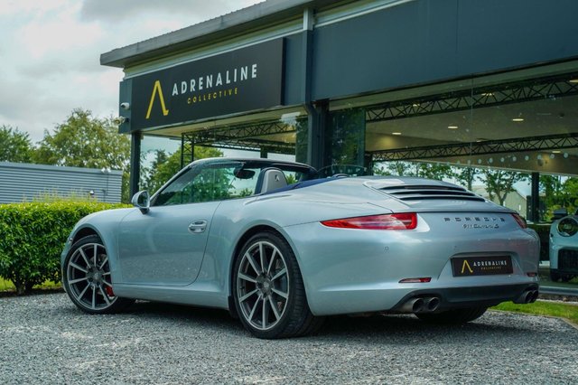 View our PORSCHE 911
