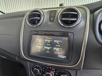 USED 2014 64 DACIA SANDERO STEPWAY 1.5 dCi Laureate Hatchback 5dr Diesel Manual Euro 5 (90 ps) 