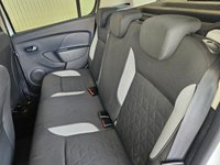 USED 2014 64 DACIA SANDERO STEPWAY 1.5 dCi Laureate Hatchback 5dr Diesel Manual Euro 5 (90 ps) 