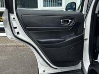 USED 2022 22 HONDA HR-V 1.5 h i-MMD Elegance SUV 5dr Petrol Hybrid CVT Euro 6 (s/s) (131 ps) 1 Owner From Brand New  |  Set of 2 Keys