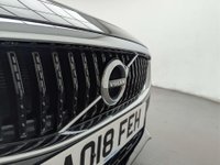 USED 2018 18 VOLVO V40 2.0 V40 Cross Country Professional D4 Auto 5dr CLICK+COLLECT / HOME DELIVERY
