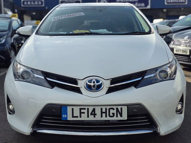 View our TOYOTA AURIS