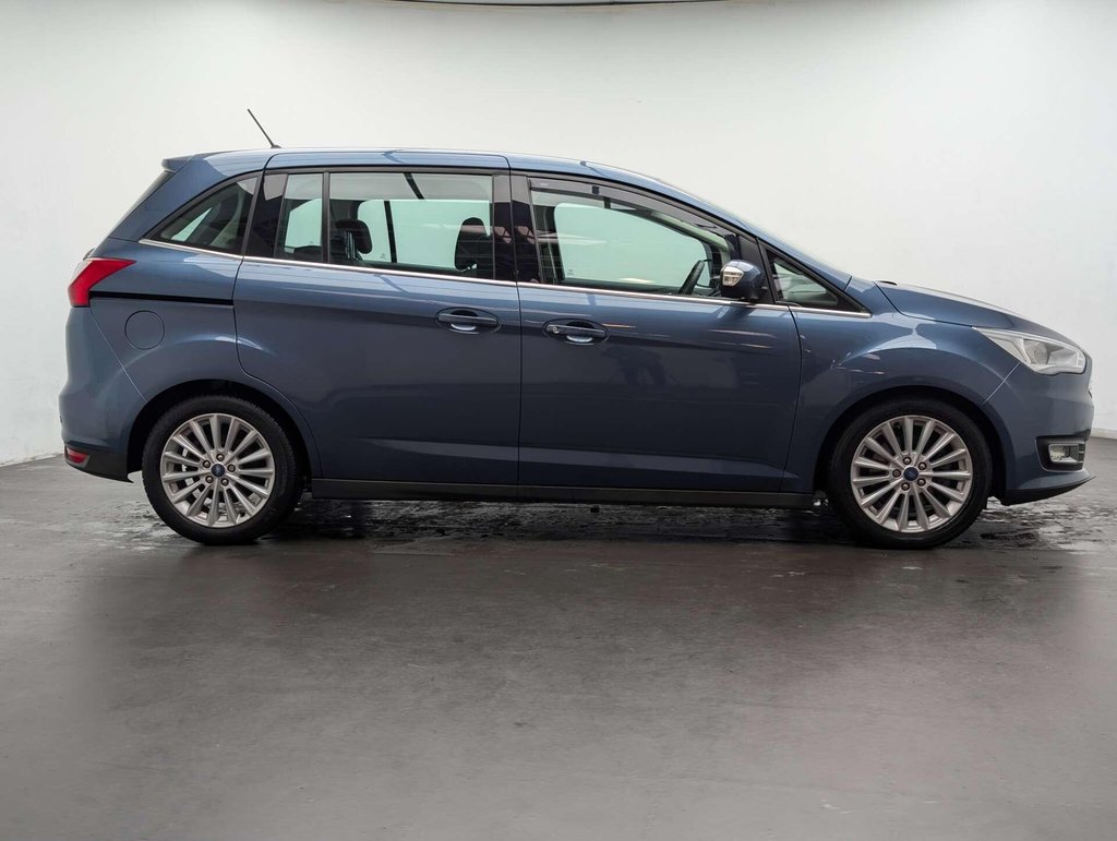 Used 2019 68 FORD C-MAX 1.5 Grand C-Max Titanium TDCi Auto 5dr CLICK+COLLECT / HOME DELIVERY