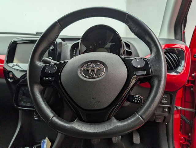 USED 2017 67 TOYOTA AYGO 1.0 Aygo X-Style VVT-i 5dr CLICK+COLLECT / HOME DELIVERY