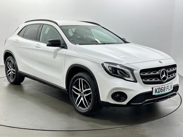 View our Mercedes-Benz Gla range