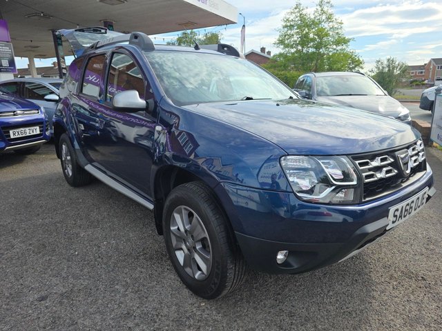 View our DACIA DUSTER