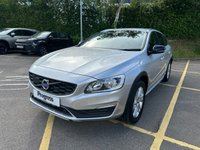 USED 2017 17 VOLVO V60 CROSS COUNTRY 2.4 D4 SE Nav Estate 5dr Diesel Auto AWD Euro 6 (s/s) (190 ps) IMMACULATE INSIDE AND OUT !!!