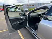USED 2017 17 VOLVO V60 CROSS COUNTRY 2.4 D4 SE Nav Estate 5dr Diesel Auto AWD Euro 6 (s/s) (190 ps) IMMACULATE INSIDE AND OUT !!!
