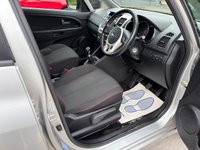 USED 2015 15 KIA VENGA 1.4 CRDi SR7 MPV 5dr Diesel Manual Euro 5 * FSH,REAR PARKING SENSORS, CD, USB BT, DRIVER ARM REST, 16