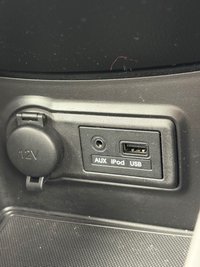 USED 2015 15 KIA VENGA 1.4 CRDi SR7 MPV 5dr Diesel Manual Euro 5 * FSH,REAR PARKING SENSORS, CD, USB BT, DRIVER ARM REST, 16